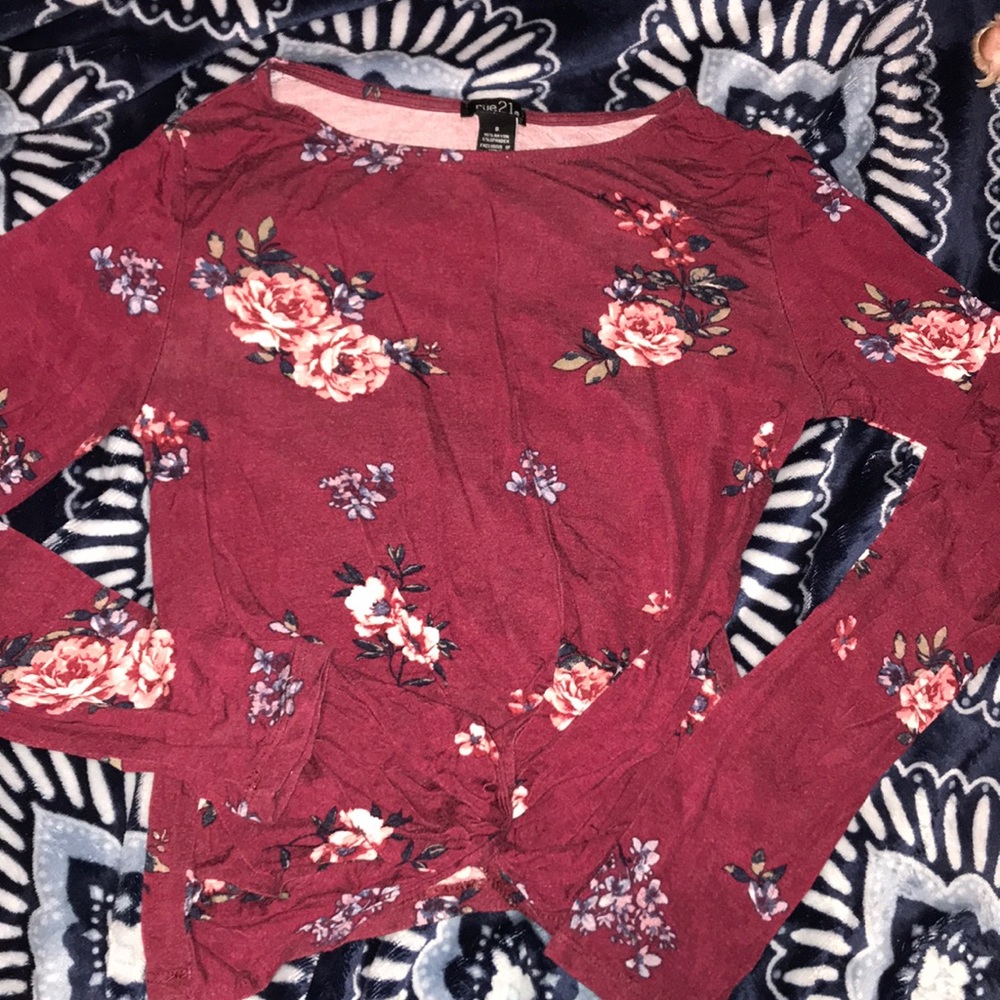 Rue21 long sleeve tie front shirt